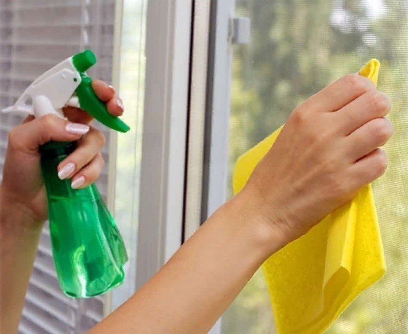 Мытьё окон без разводов в домашних