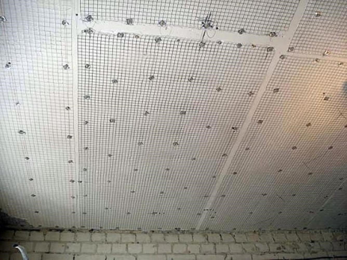 Подвесной потолок с утеплителем