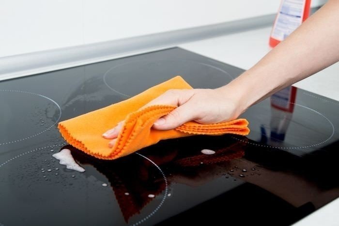 Чистящее средство для стеклокерамических плит