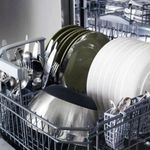 Алюминиевая посуда в посудомоечной машине: можно ли мыть? Как восстановить алюминий после посудомойки, если посуда потемнела?