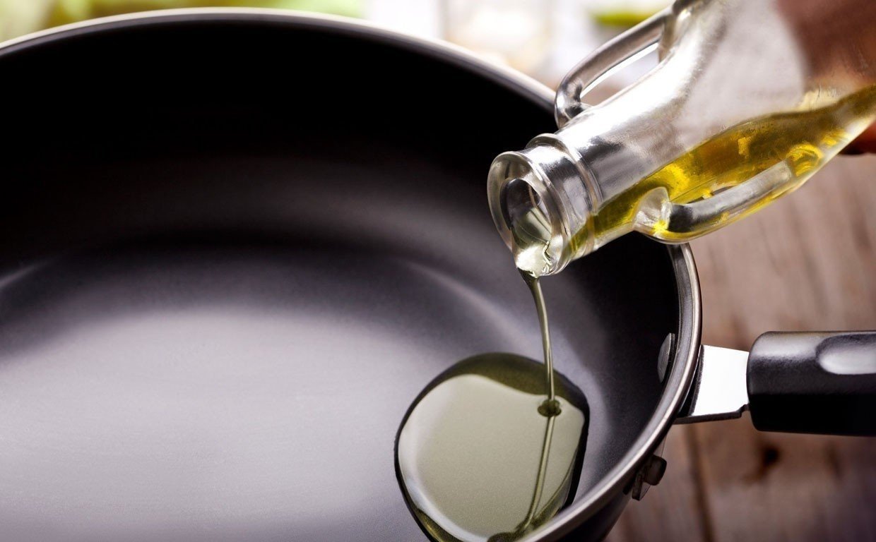 Можно ли жарить на оливковом масле