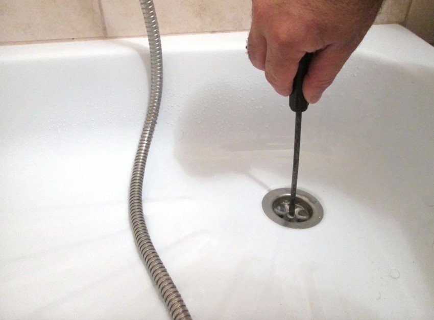 Инструмент для прочистки засоров drain hook