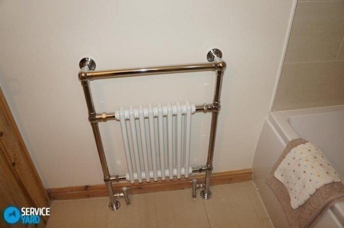 Радиатор вместо полотенцесушителя в ванной