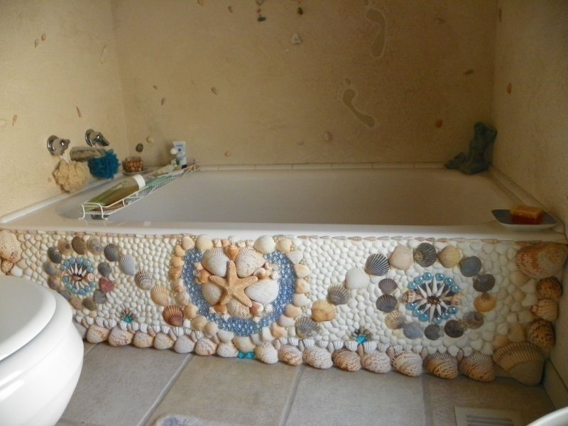 Бордюр из мозаики в ванной своими руками