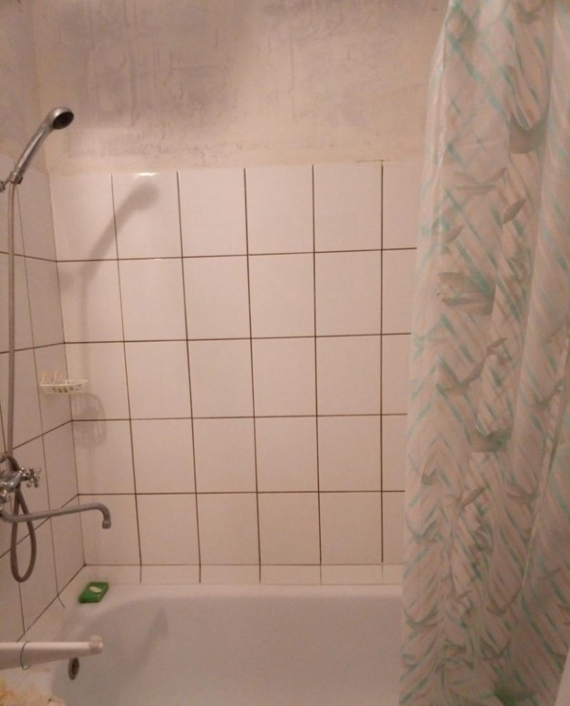 Советская плитка в ванной